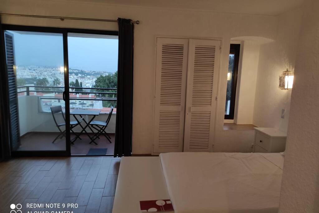 Fabulous Sea View Studio Near Old Town Albufeira Exterior photo